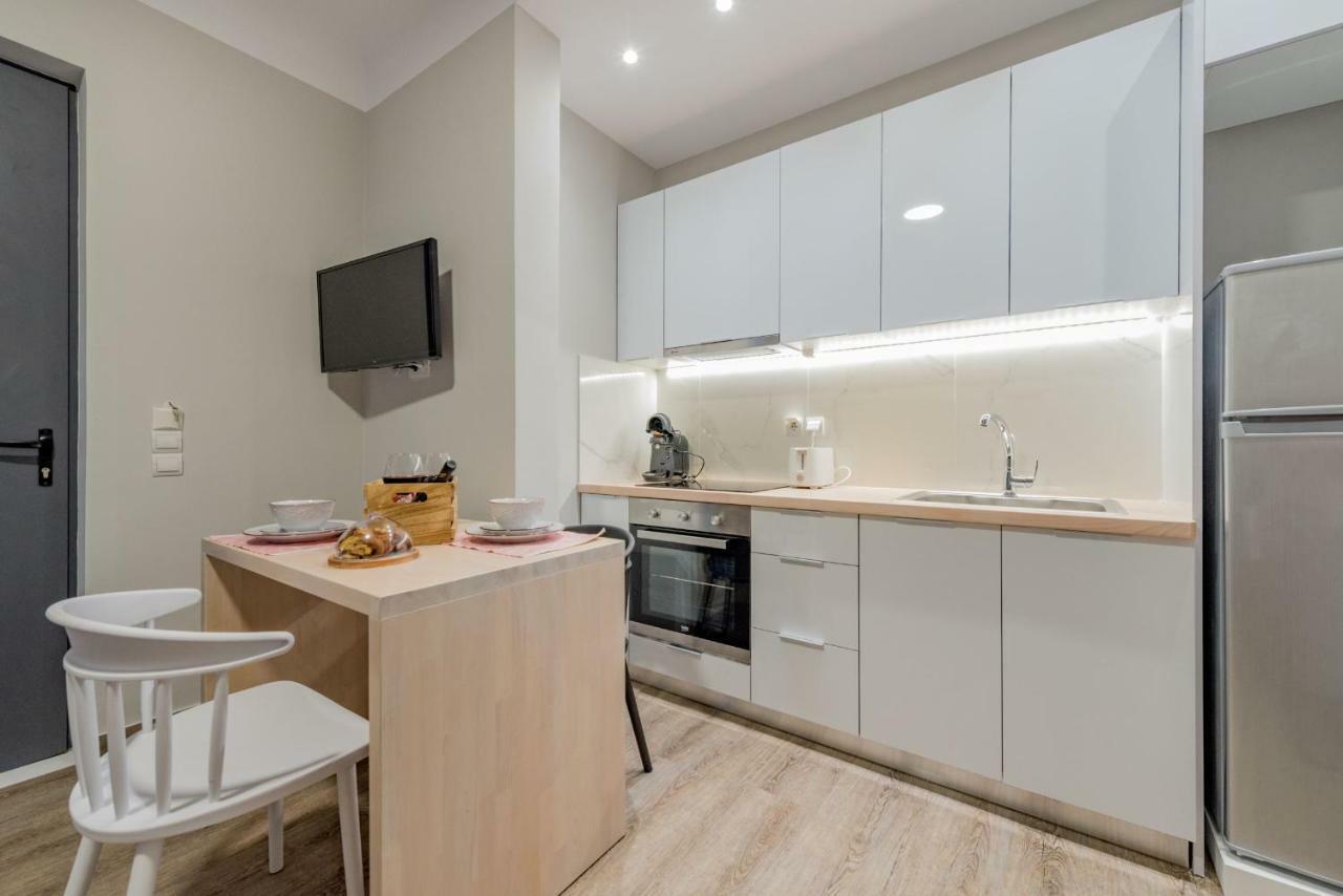 Stylish & Bright Apartment In The City Centre Zakintos Zewnętrze zdjęcie